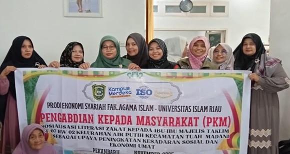 PkM Literasi Zakat di Air Putih Tingkatkan Pemahaman Ibu Majelis Taklim terhadap Zakat Mal dan Pengelolaannya