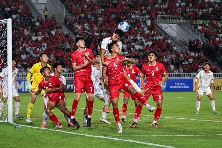Evandra Florasta Jadi Pahlawan! Timnas U19 Indonesia Tundukkan Vietnam 2-1 dan Lolos ke Semifinal AFF U19 2026