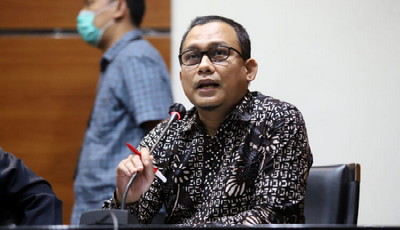 Dugaan TPPU Tersangka Kakanwil BPN Riau MS, KPK Temukan 2 Unit Mobil Mewah