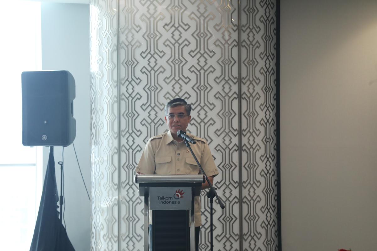 Menaker Yassierli Tegaskan Industri Maju Harus Sejalan dengan Kesejahteraan Pekerja