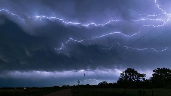 BRIN: Sumatera Berpotensi Jadi Wilayah Paling Rentan Cuaca Ekstrem hingga 2040