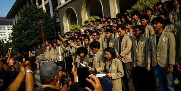 Mahasiswa UGM Tegaskan Aksi Penolakan Pejabat di GIK Bukan Anti-Dialog, Sampaikan Empat Tuntutan kepada Pemerintah