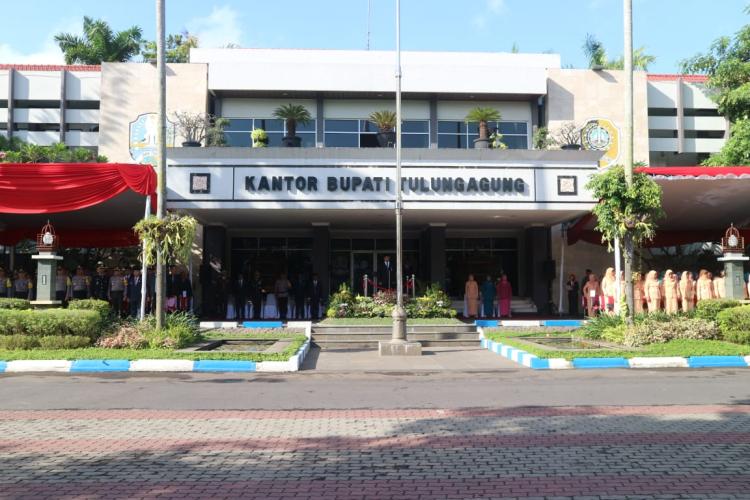 KPK Gelar OTT di Tulungagung, Bupati Dikabarkan Terjaring Operasi Senyap
