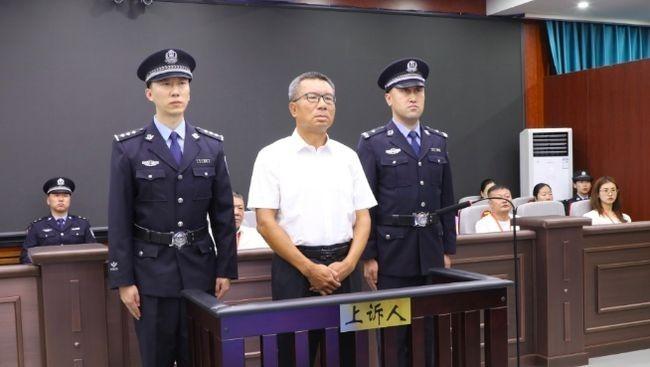 Terima Suap Rp5,8 Triliun Selama 30 Tahun, Mantan Pejabat China Dijatuhi Hukuman Mati