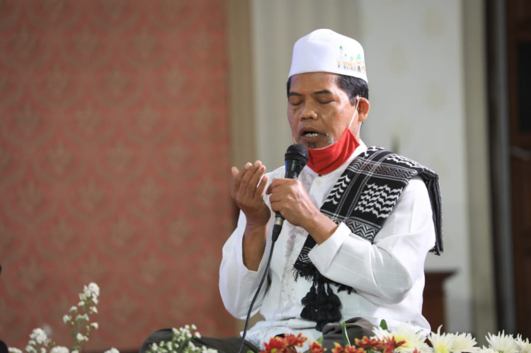 Ustaz Danusiri: Pernikahan Bukan Ajang Pamer Kekayaan