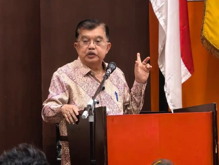 Jusuf Kalla Minta Polemik Ijazah Joko Widodo Diakhiri, Dorong Tunjukkan Dokumen Asli
