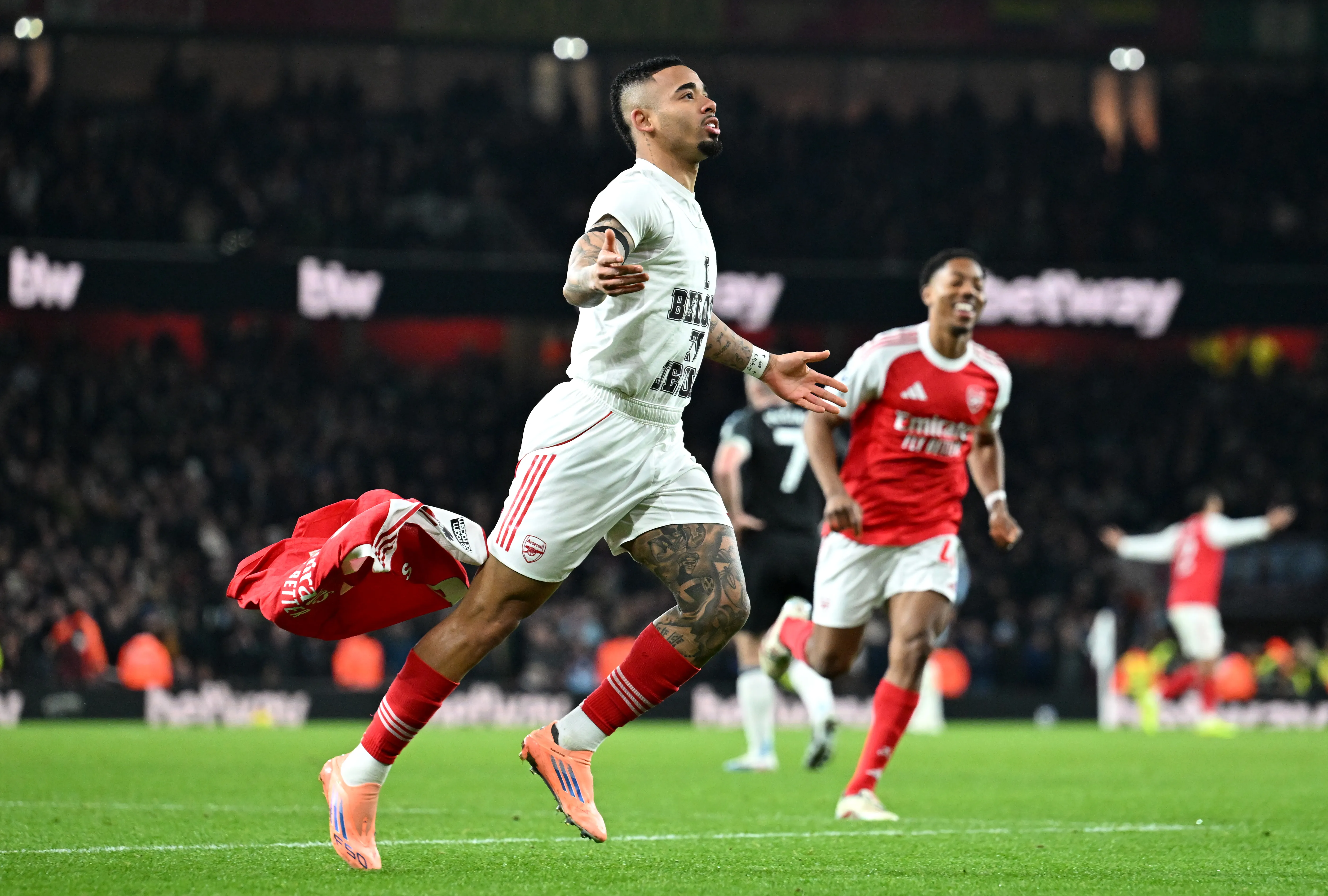 Arsenal Libas Aston Villa 4-1 di Liga Inggris