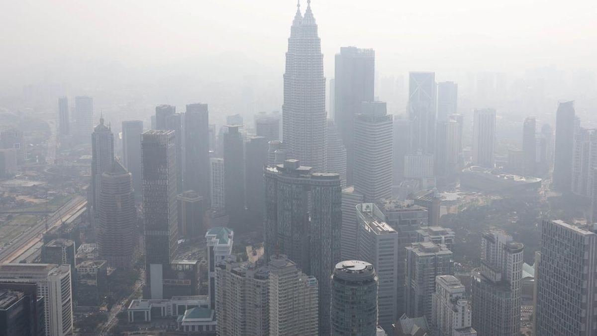 Kabut Asap Karhutla Indonesia Meluas ke Malaysia, Sekolah di Johor Ditutup Lima Hari
