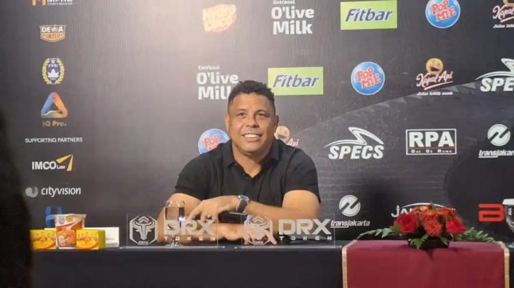 Ronaldo Nazario Tiba di Jakarta, Siap Pimpin DRX World Legends di Clash of Legends