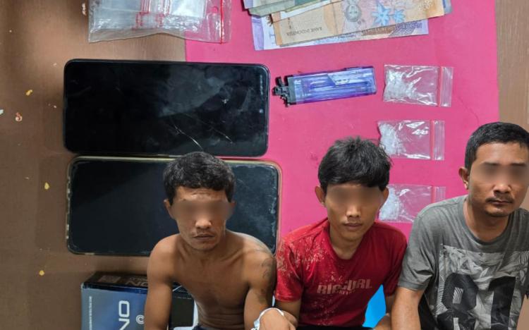 Gerak Cepat Polsek Mandau, Tiga Pria Ditangkap dalam Kasus Peredaran Sabu