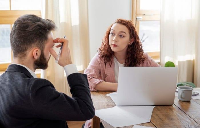 Kenali Ciri Orang Tidak Kompeten dari Ucapannya, Ini 5 Kalimat yang Sering Terucap