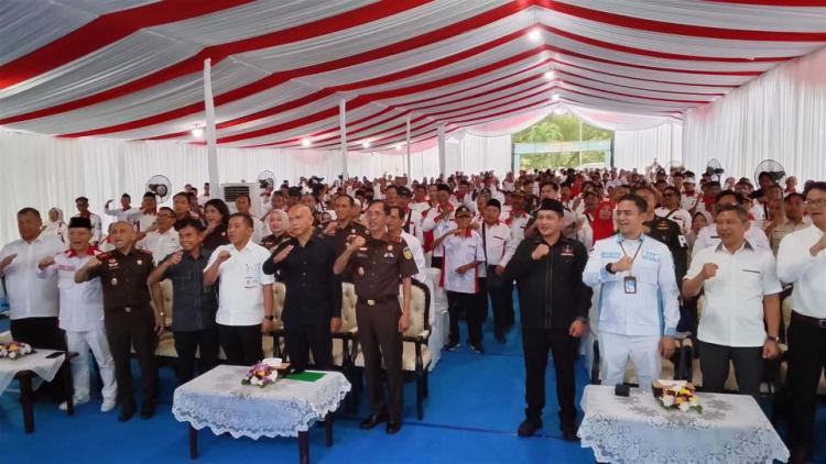 Jamintel Beri Pengarahan kepada BPD se-Kabupaten, Jaga Desa “Goyang” Karawang