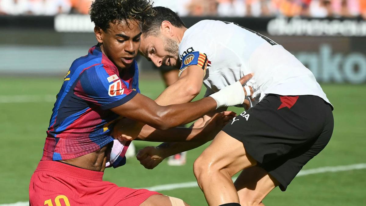 Barcelona Hancurkan Valencia 5-0, Posisi Puncak Makin Kokoh