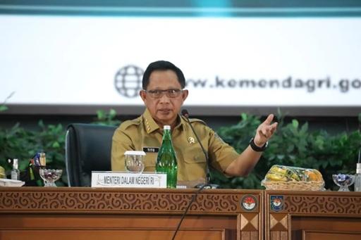 Mendagri Tito: Jangan Sampai PPPK Dirumahkan karena Kesulitan Keuangan Daerah