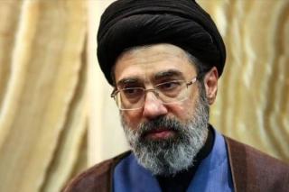 Pemimpin Tertinggi Iran Serukan Penguatan Produksi Dalam Negeri dan Kurangi Ketergantungan Dolar AS