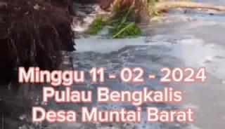 Pulau Bengkalis! Hancur Diterjang Ombak Pantai Desa Muntai Barat, Ini Videonya