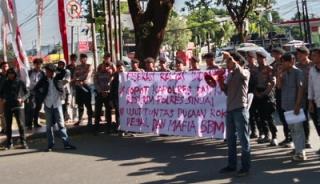 KP-FRI Desak Polda Sulsel Usut Dugaan Peredaran Rokok Ilegal dan Mafia BBM, Kapolres Sinjai Diminta Dievaluasi