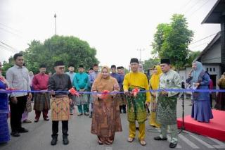 Bupati Kasmarni Resmi Buka Sepekan Kenduri Adat Sempena HUT ke-514 Bengkalis