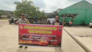 Cegah Karhutla, Polsek Langgam Ingatkan Warga Segati Soal Larangan Membakar