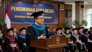 Saat Demokrasi Diuji Dominasi Mayoritas, Ini Pesan Guru Besar UIN Jakarta