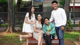 Berikan Nuansa Cinta Tak Berbalas, Tenty Kamal Rilis Singel Bintangku