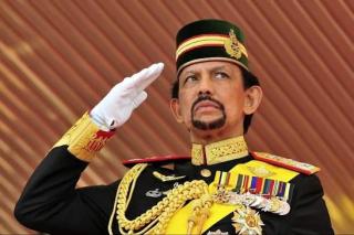 Sultan Brunei Cabut Gelar Kerajaan Menantu, Istana Sebut Perilakunya Tak Pantas