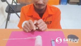 Laporan Warga Berujung Penggerebekan, Polisi Ringkus Pengguna Sabu di Siak Kecil
