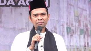 Doakan Almarhum Ustadz Yazid Jawas, UAS Minta Jamaah Bacakan Surah Alfatihah