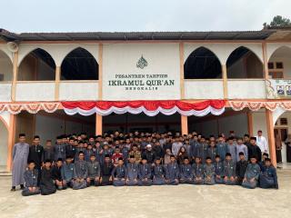 UAS Letakkan Batu Pertama Gedung SMA Trensains Al Ikram, Pesantren Ikramul Quran Bengkalis Kembangkan Pendidikan Berbasis Al-Quran dan Sains