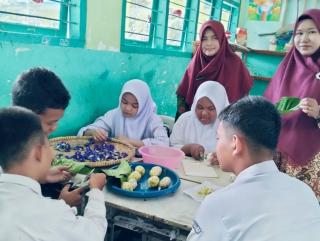 Siswa SMPN 1 Bantan Kembangkan Inovasi Pangan Lokal Berbasis Tanaman Pekarangan