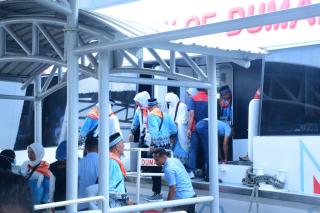 Ratusan CJH Bengkalis Mendarat di Batam, Jalani Pemeriksaan Sebelum Terbang ke Tanah Suci