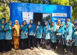 Dari Sampah Jadi Rupiah, Waste Station Pekanbaru Curi Perhatian TP PKK Siak