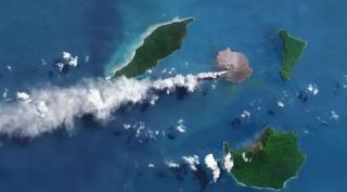 Erupsi Gunung Anak Krakatau, Kemenhub Perpanjang Penutupan 8 Bandara hingga Senin Pagi
