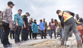 Bangun Jalan Lingkar Barat Menembus Hutan Talang Capai 3,50 KM, Warga: Doa Kami Ibu Sehat Selalu dan Lanjut Dua Periode