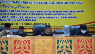 DPRD Pekanbaru Gelar Paripurna Hasil Evaluasi Gubernur Riau Terhadap APBD P 2021
