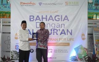 JNE Terima Penghargaan Tebar Sejuta Al-Qur’an dari Baitul Maal Hidayatullah