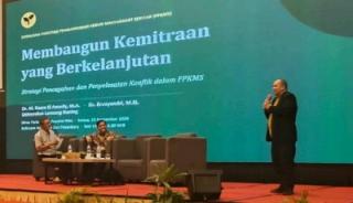 Dosen Magister Ilmu Lingkungan Unilak Sosialisasikan Temuan Mahasiswa, Tawarkan Pialang Budaya