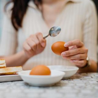 Makan Telur Setiap Hari, Aman atau Berbahaya? Simak Manfaat dan Risikonya bagi Kesehatan
