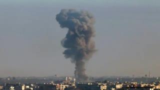 Serangan Artileri dan Drone Israel Hancurkan Desa Beit Jinn, Puluhan Warga Luka-luka