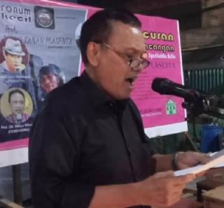 Diagnosa Penyakit Diangkat Menjadi Dua Sajak Terkait