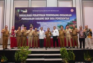Bupati Bengkalis: Setiap Pengadaan Barang dan Jasa Harus Mengacu Pada Peraturan