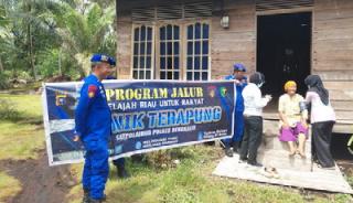 Program JALUR Bengkalis Sentuh Warga Pesisir, Satpolairud Salurkan Sembako dan Layanan Kesehatan