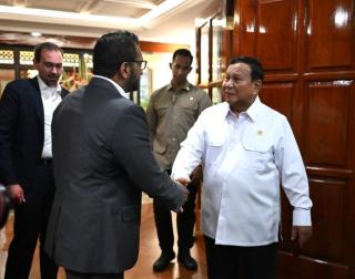 Prabowo Terima Direktur FBI di Kertanegara, Artefak Budaya Indonesia yang Diselundupkan Dipulangkan